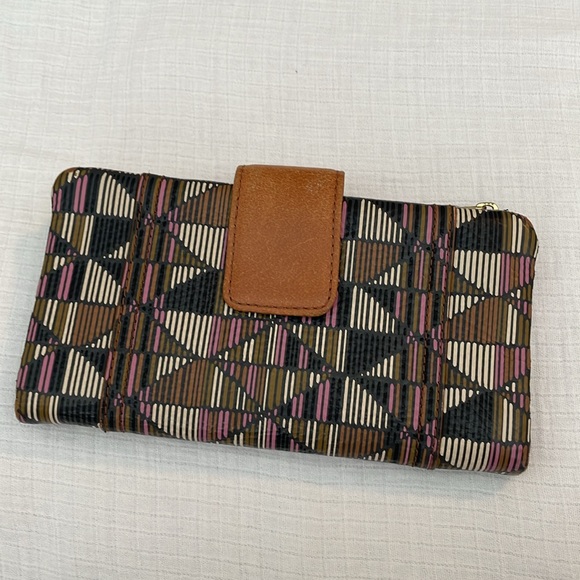 Fossil | Ellis clutch neutral multi wallet - Picture 3 of 9